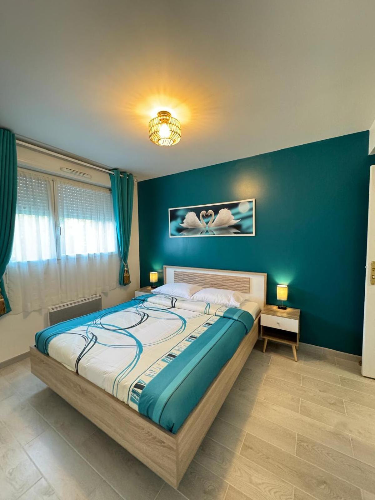Appartement Magnolia 40M2, Parking Et Wifi Gratuit Монтеврен Экстерьер фото